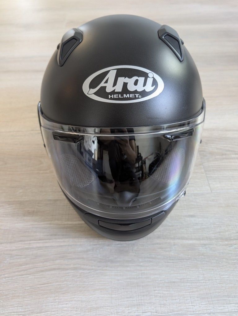 Arai Quantum-X Medium Frost Black
