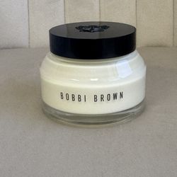 Bobbi Brown 3.4 oz Vitamin Enriched Face Base