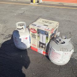 Turkey Fryer .With 2 Tanks