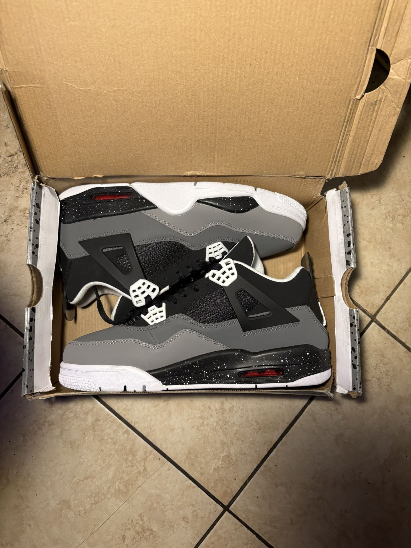 🔥 Jordan 4 “Fear” OG | Brand New | Size [11] | Fast Shipping! 🔥