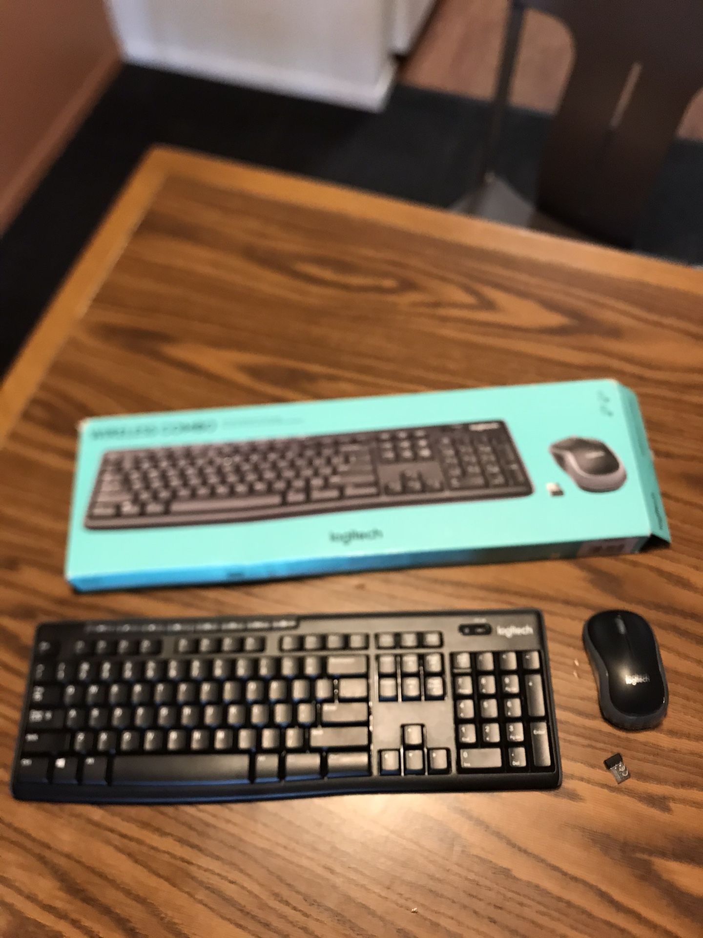 Logitech Wireless Keyboard and Mouse combo