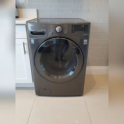 LG Washer Dryer Combo - Like New - Temple, TX