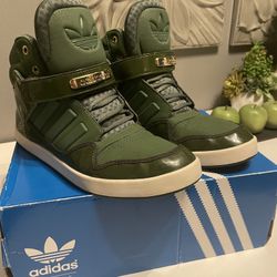 Adidas Originals Hi Tops Size 10