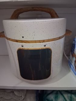 Pressure cooker