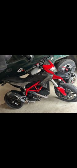 2014 Ducati Hypermotard 821