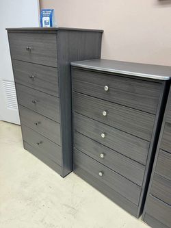 Dresser 5 drawers