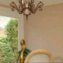 Eight light chandelier