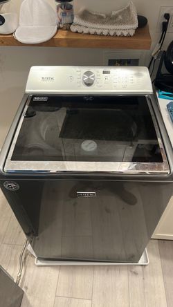 Maytag Bravos XL washer and dryer