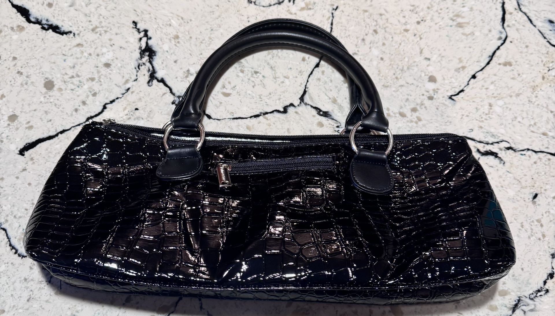 Primewear Wine Insulated Clutch Zip Bag