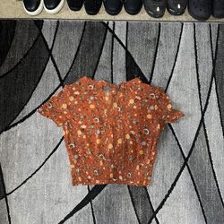 vintage floral top