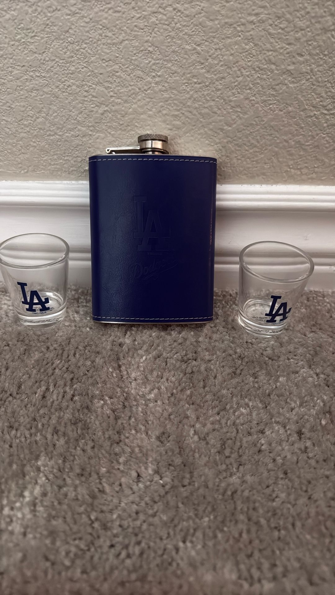 LA Dodgers Flask And Shot Glasses