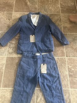 Zara Boys  Size 8 Suit 