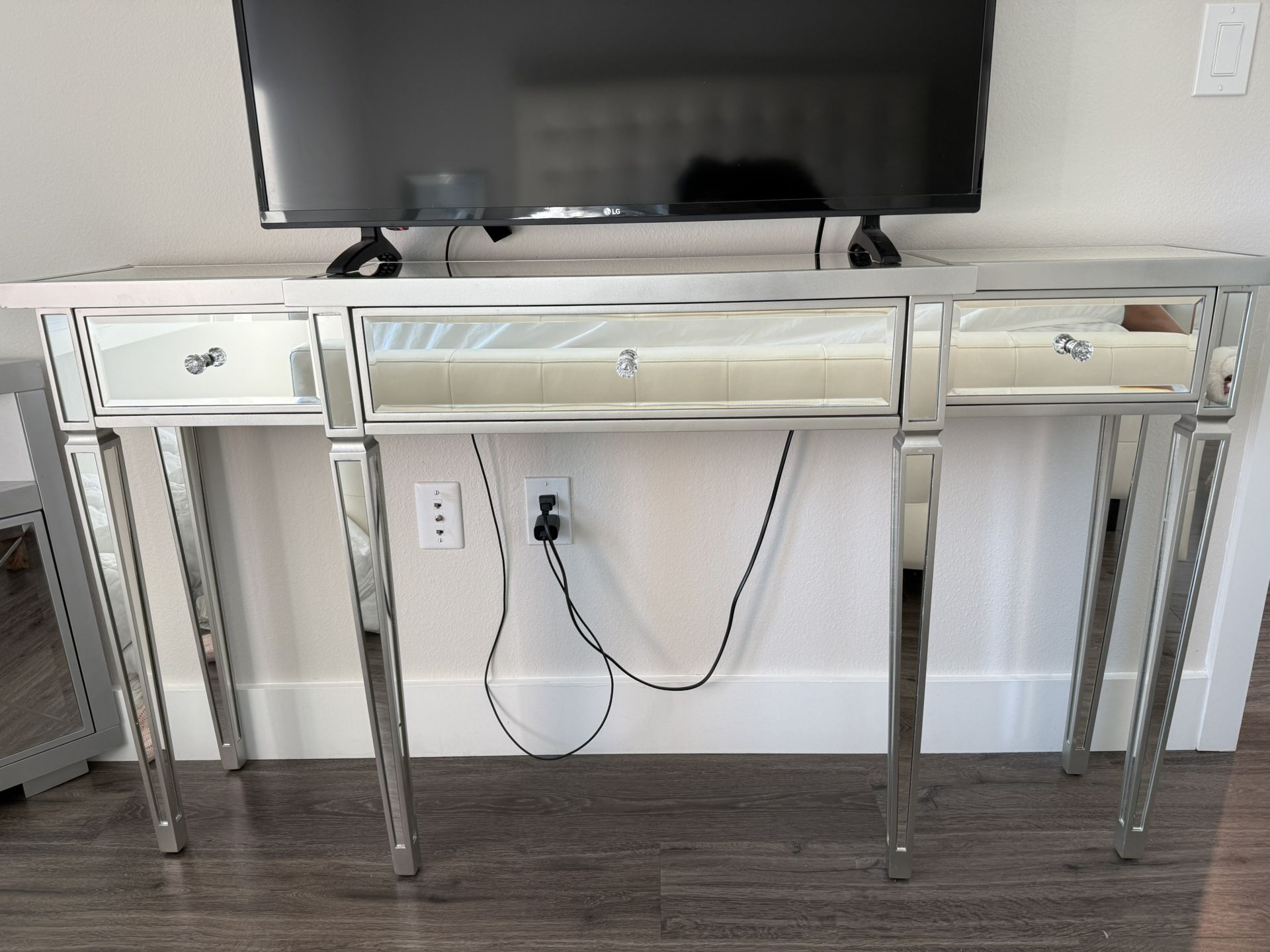 Mirrored Table Console