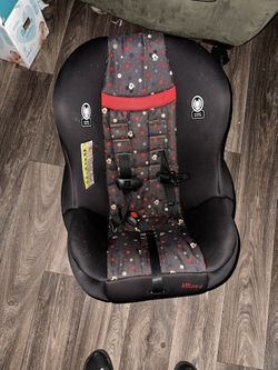 Mickey Mouse Car seat
