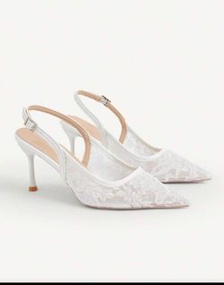White lace pointed toe slingback heels with floral embroidery #bridal #formal
