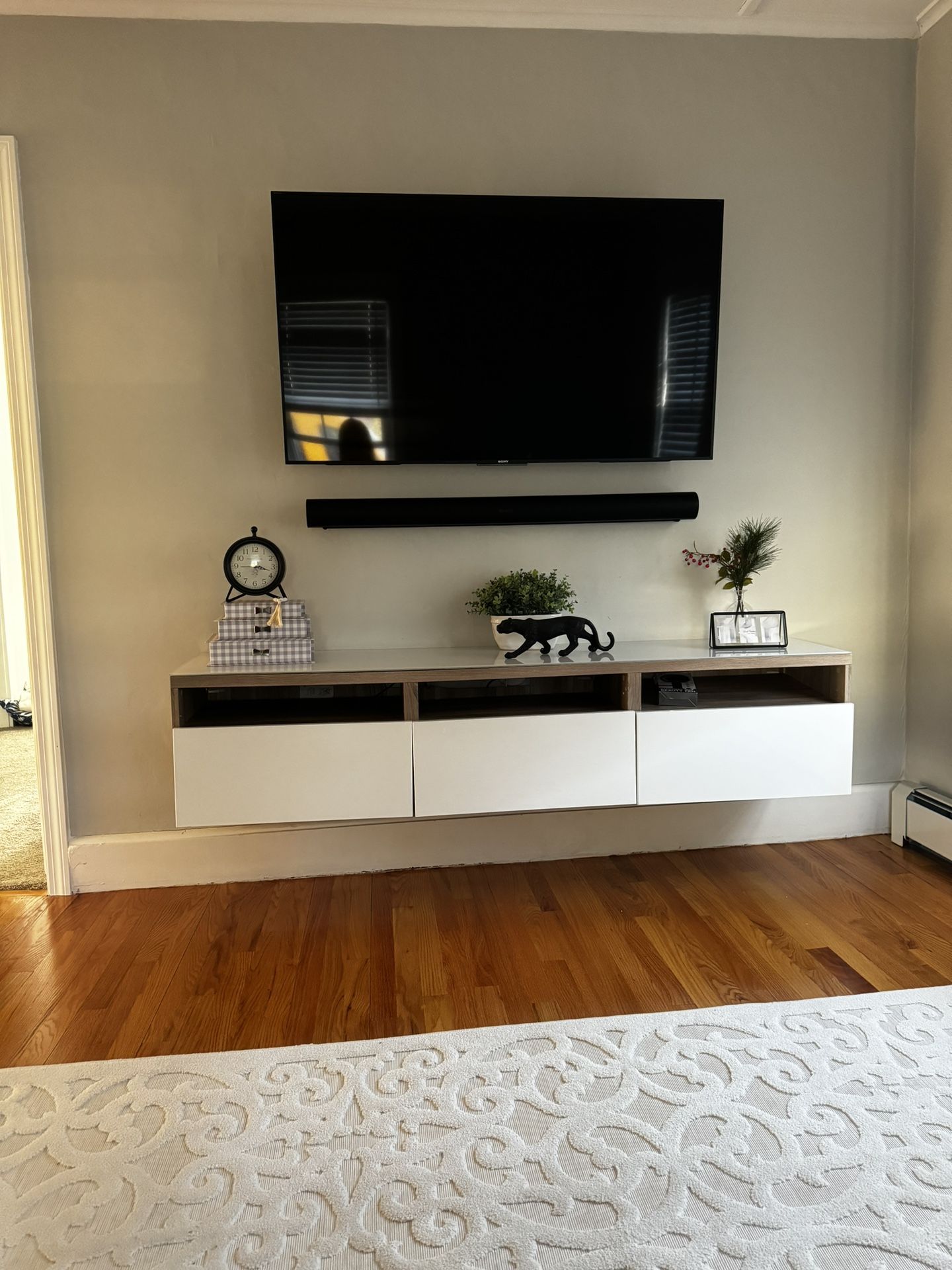 Tv Stand 