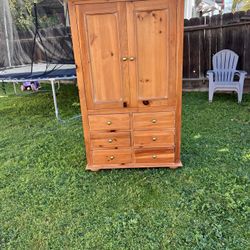 Wardrobe/ Armoire 🧡🧡🧡