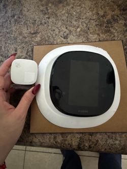 Ecobee Smart Thermostat + Sensor Remoto – Excelente Estado