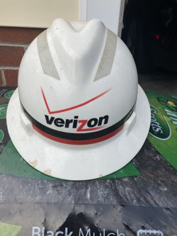 Vintage Verizon/Bell Hard Hat