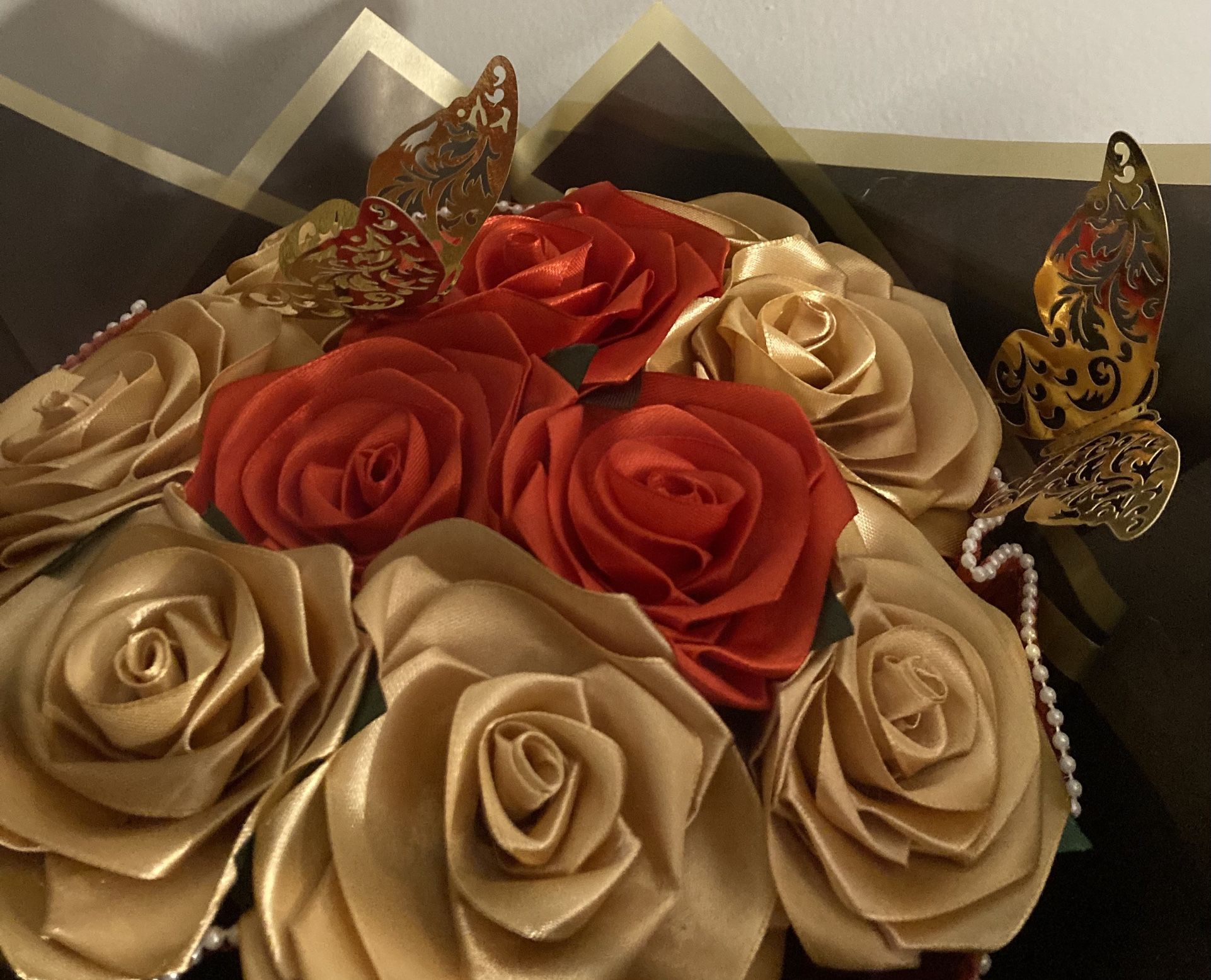 10 Eternal Roses