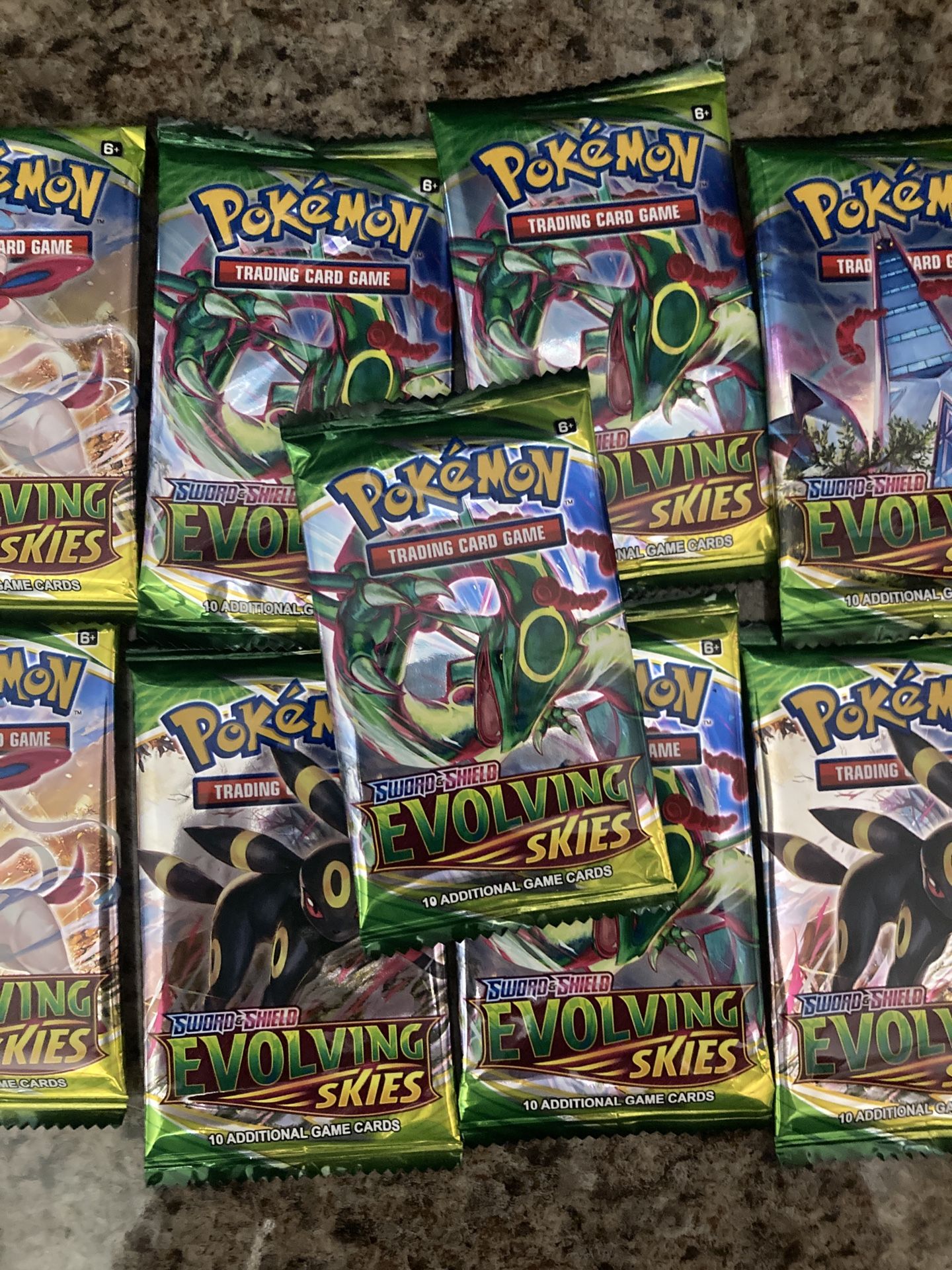 Pokemon Sword & Shield Evolving Skies Booster Paxks