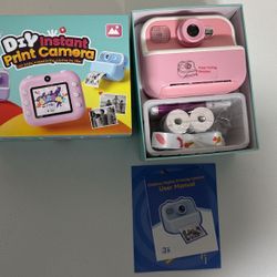 Instant Camera