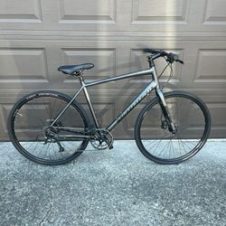 Specialized Sport Sirrus 700c