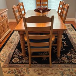 Broyhill Fontana Dining Set