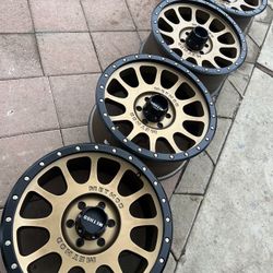 Set de 4 runes 20x9 offset 18mm pcd 6x139.7 finish method bronze face /matte black lip 108mm para Chevy gmc ram Toyota Nissan y mas de 6 birlos $1400