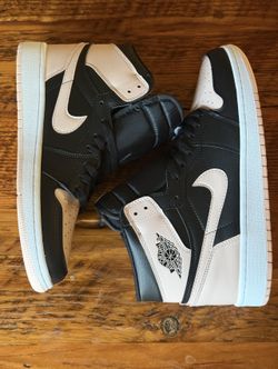 Jordan 1 Retro High OG Crimson Tint