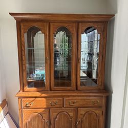 Wooden China/dish Cabinet