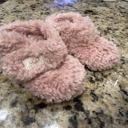 Pink Baby Uggs 