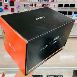 Sony Alpha 7 IV