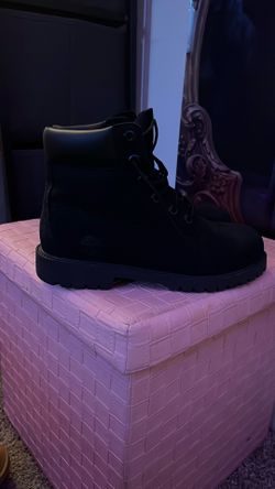 Black timbs