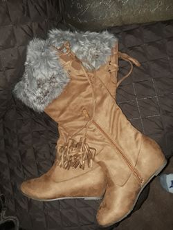 Womens boots 7 1/2