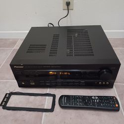 Pioneer Audio/Video Multi-Channel 250W Receiver Model VSX-D590S 