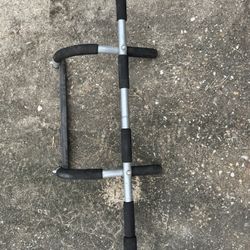Pull Up Bar