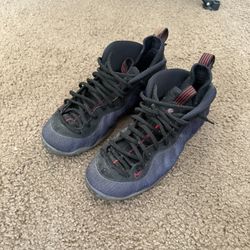 Nike Foamposites Sz 11.5