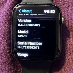 Apple Watch Series 4 42MM A1976 Cell/Wifi