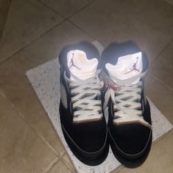 Jordan 5 Black Metallic 