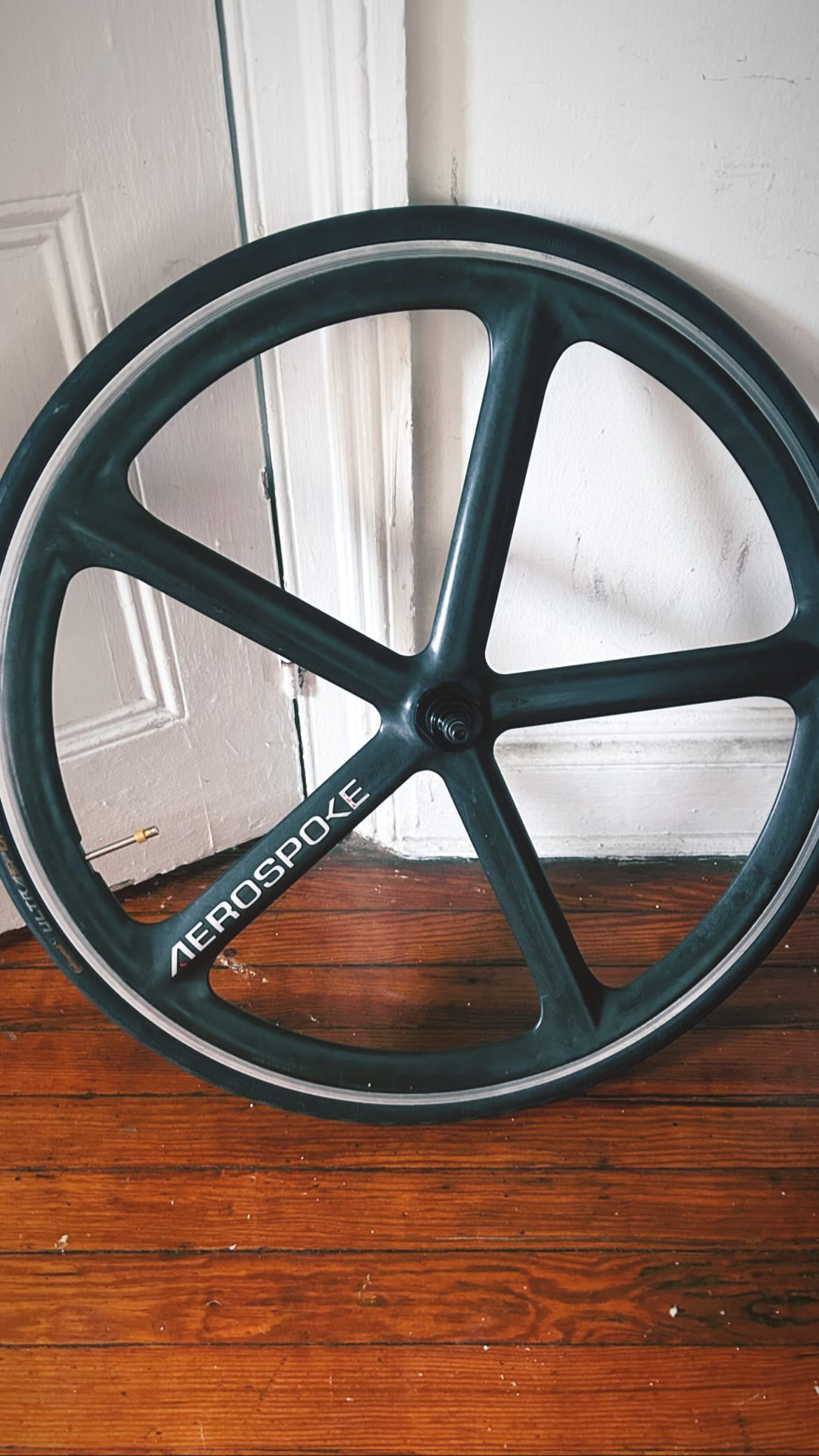 Aerospoke 700c FRONT