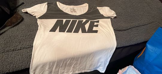Nike T-shirt