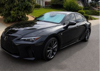 2025 Lexus IS