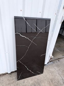 24”x48” Porcelain Tile Glossy
