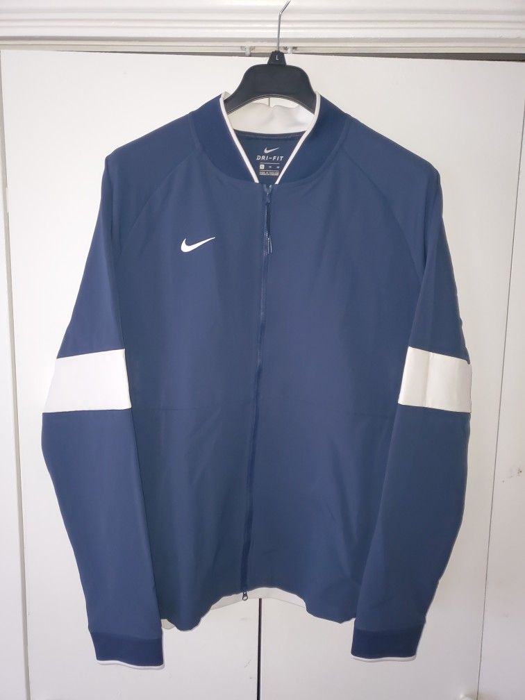 Brand New Nike Therma Dri Fit 