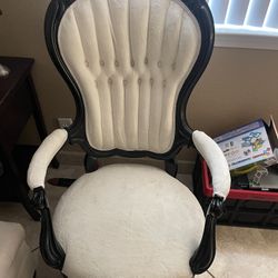 Vintage Chair 
