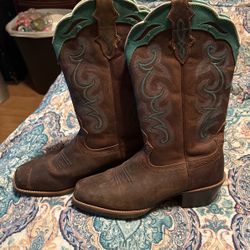 New Justin Women Boots 8 1/2
