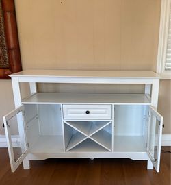 Bar cabinet