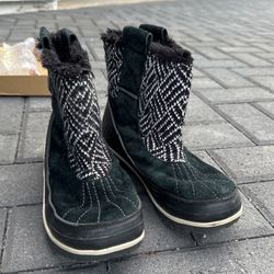 Sorel Snow Booties - Women’s 7