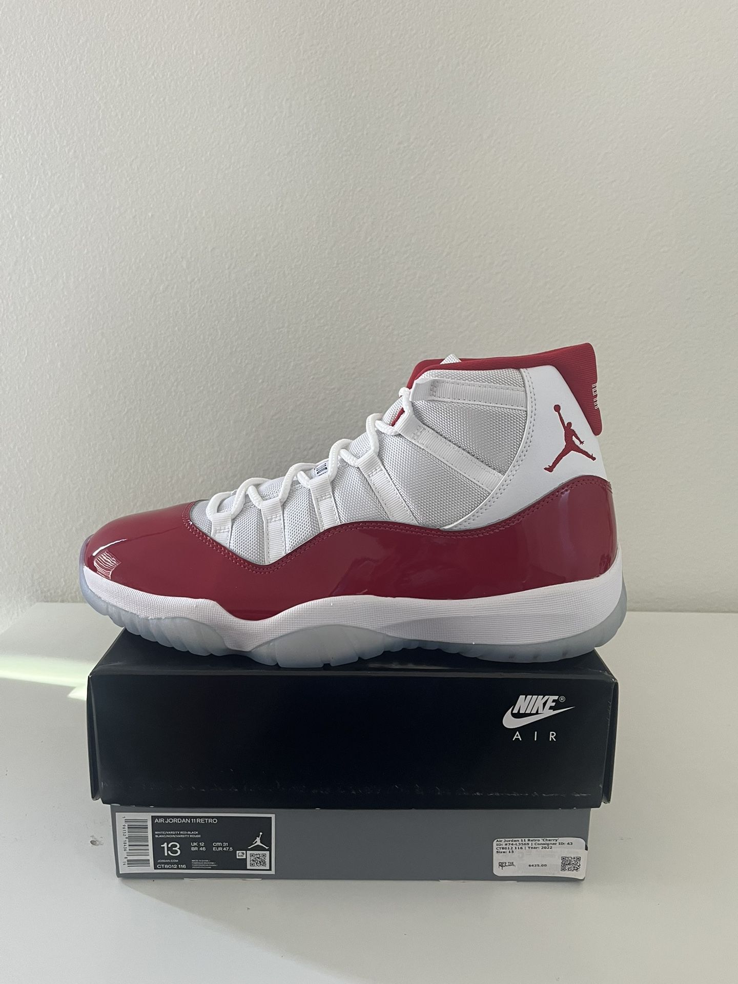 Jordan 11 Cherry